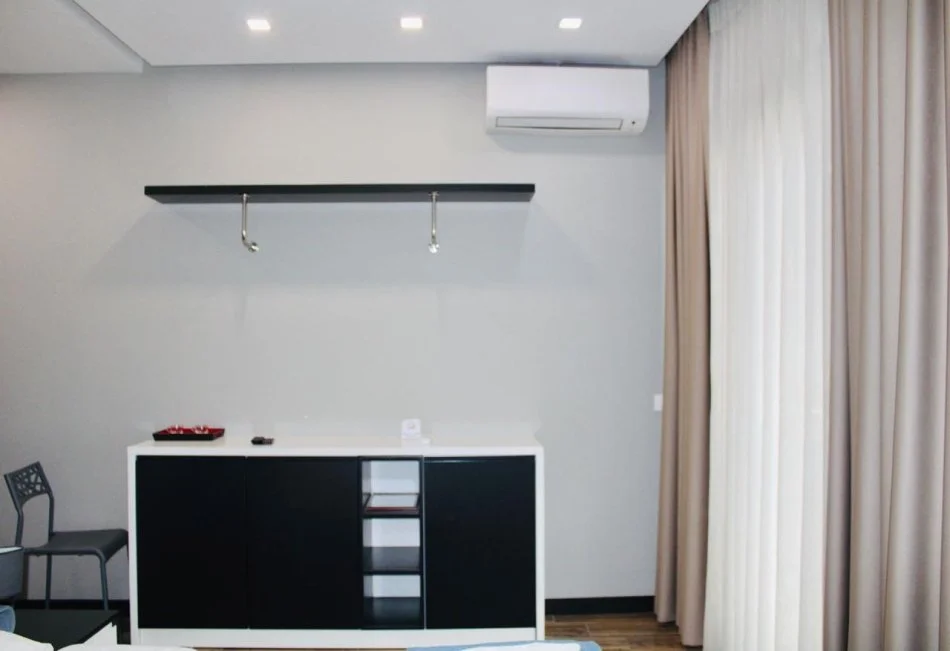 Tirane, shitet apartament 3+1 Kati 3, 122 m² 360.000 € (Pazari i ri shume prane Sheshit Avni Rustemi)