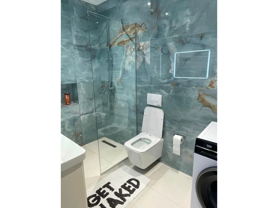Tirane, jepet me qera apartament 2+1 Kati 4, 122 m² 1.200 € (Barrikada Select146532)