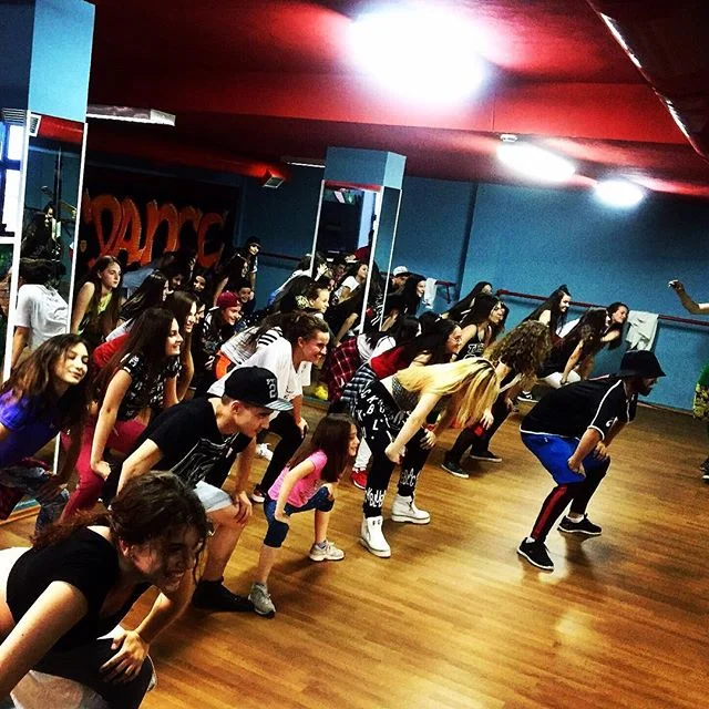 Tirane, ofrojme kercim - dance Kurse Kercimi/Kurs kercimi