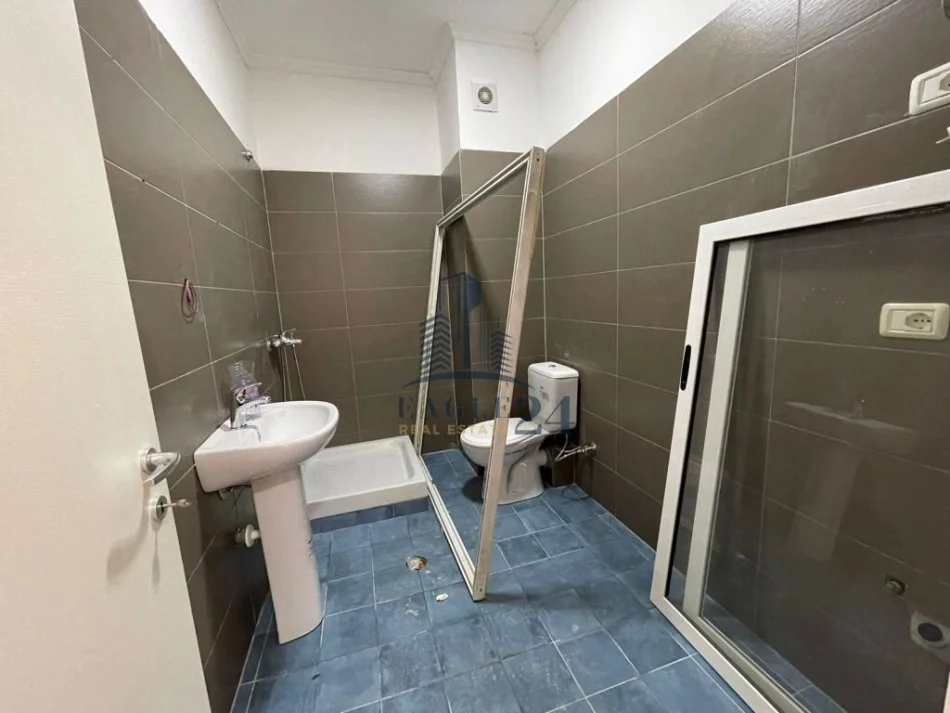 Tirane, shitet apartament 2+1 Kati 6, (Astir,Kompleksi Fratari)