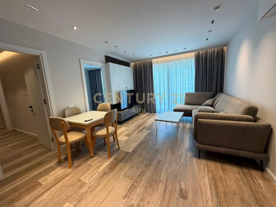Tirane, jepet me qera apartament 2+1 Kati 6, 102 m²