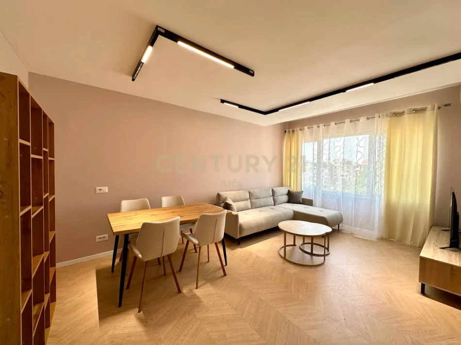Tirane, shitet apartament 1+1 Kati 5, 57 m² 144.000 € (rruga e elbasanit)