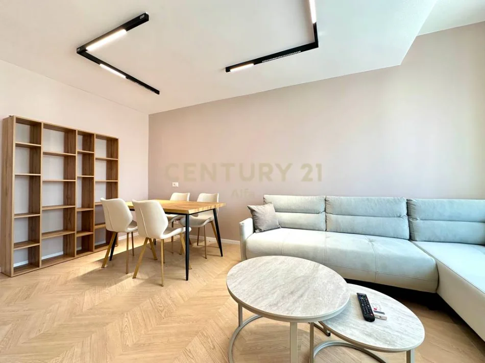 Tirane, shitet apartament 1+1 Kati 5, 57 m² 144.000 € (rruga e elbasanit)