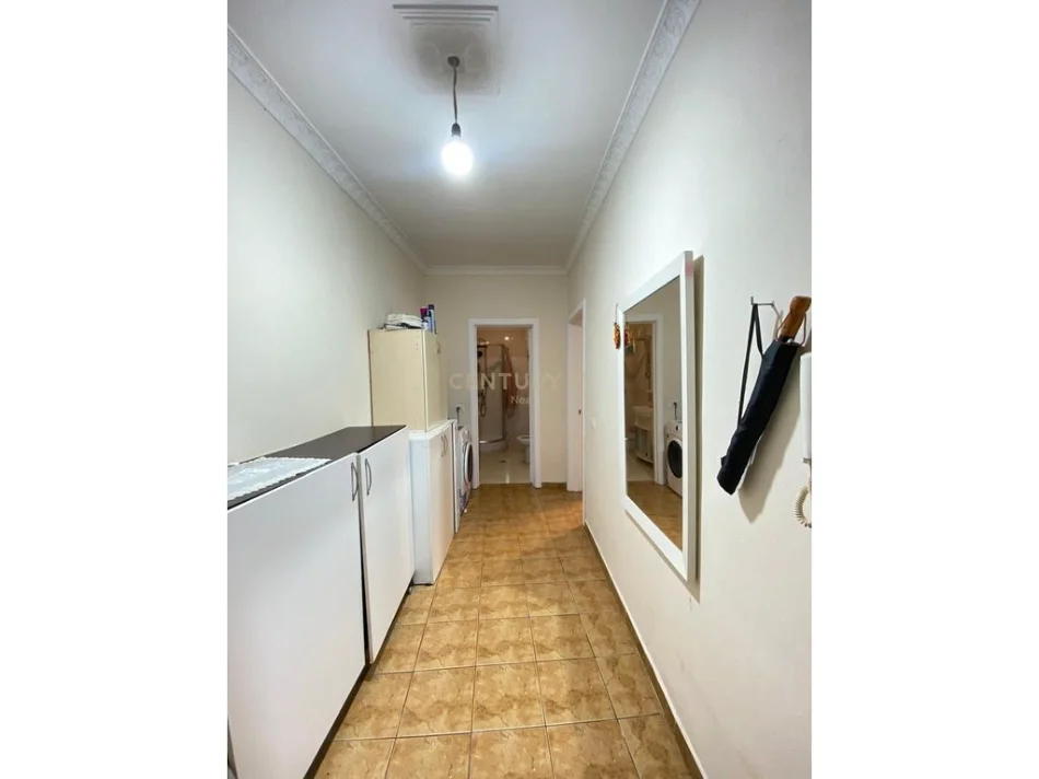 Tirane, jepet me qera apartament 2+1 Kati 8, 95 m² 500 € 