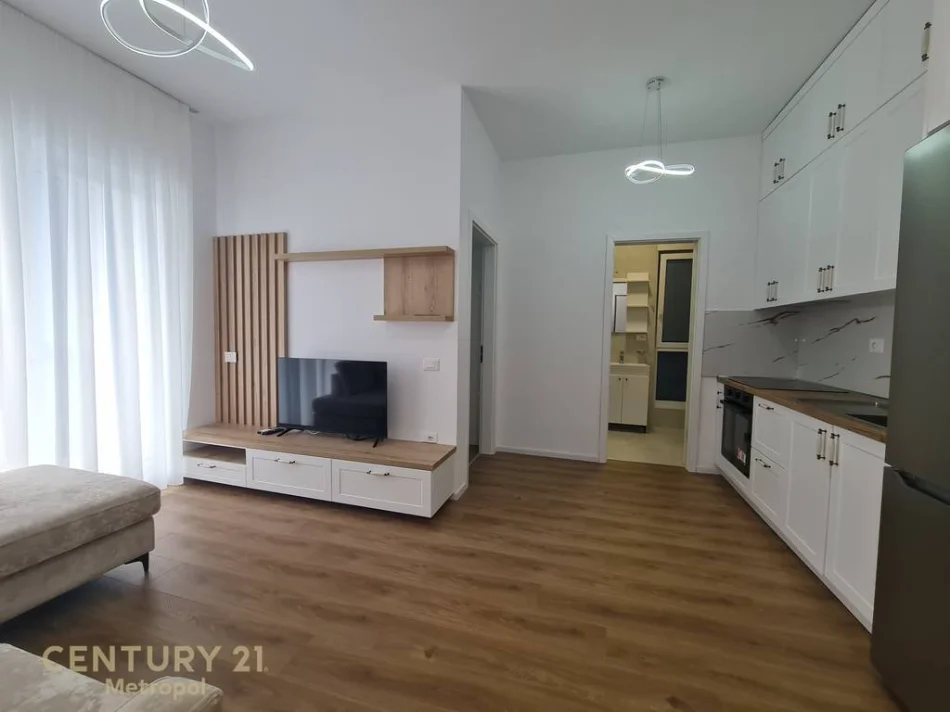 Tirane, jepet me qera apartament 1+1 Kati 3, 50 m² 400 €