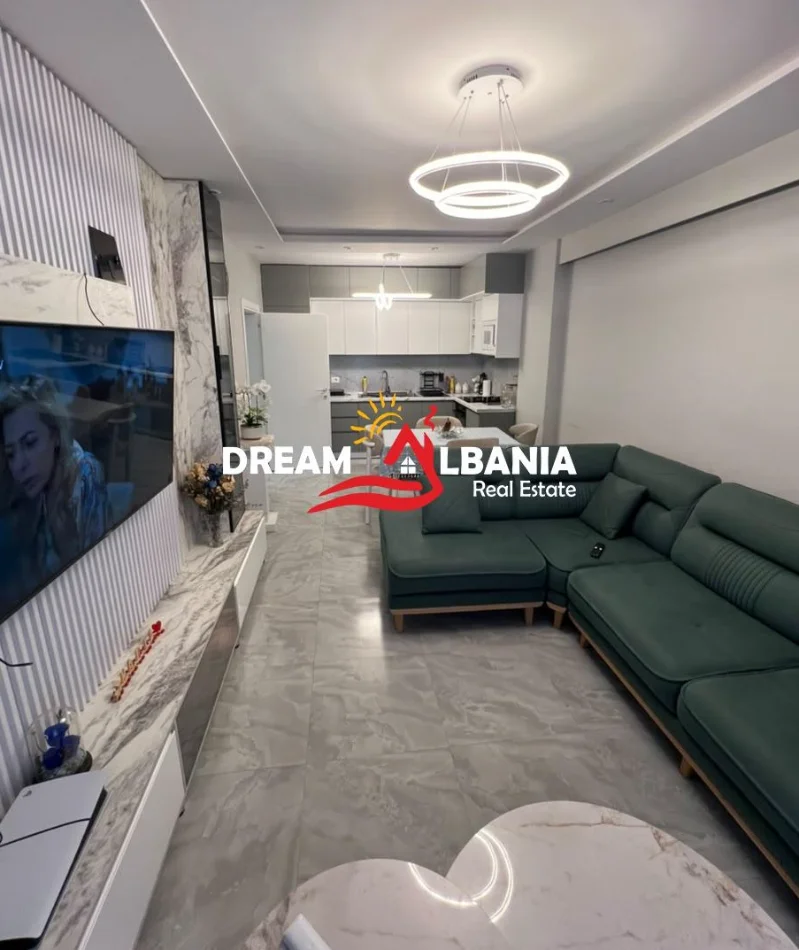 Tirane, shitet apartament 2+1 Kati 6, 96 m² 142.000 € (Shkoze)