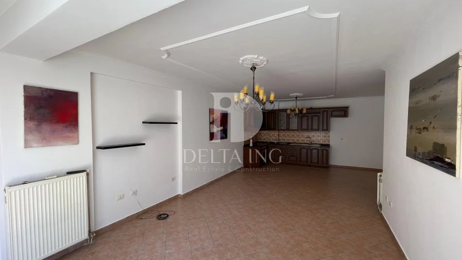 Tirane, shitet apartament 2+1+Aneks+Ballkon Kati 1, 112 m² 275.000 € (Komuna Parisit Kompleksi Kika 1)