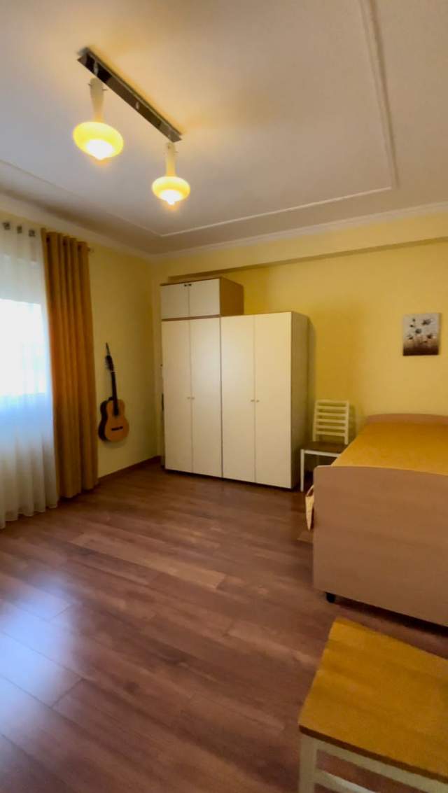 Tirane, shitet apartament 2+1 Kati 4, 136 m² 500.000 Euro