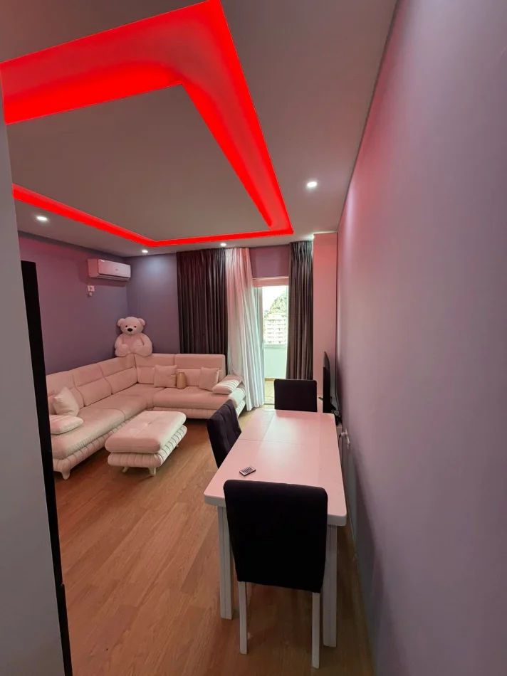 Durres, shitet apartament 1+1+Ballkon Kati 3, 75 m² 75.000 € (Shkembi kavajes)