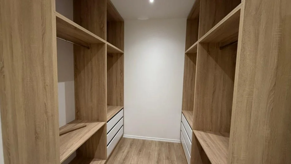 Tirane, shitet apartament 1+1 Kati 5, 70 m² 178.000 € (Rruga Fortuzi, Qender)