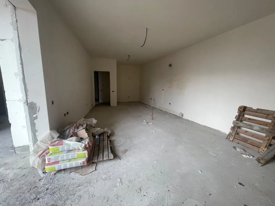 Tirane, shitet apartament 2+1+Ballkon Kati 3, 105 m² 231.800 € (Corner Rezidence)