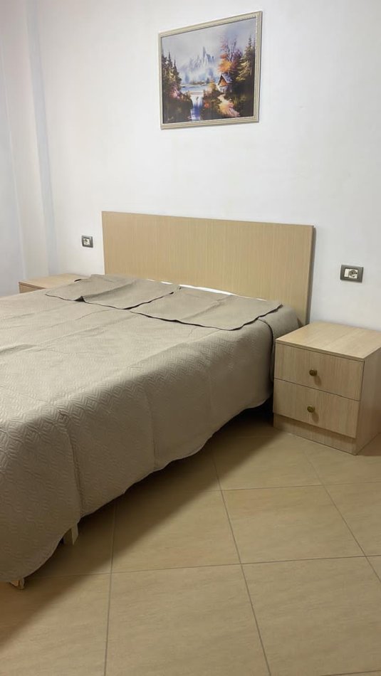 Tirane, jepet me qera apartament 1+1 Kati 6, 85 m² 450 € 
