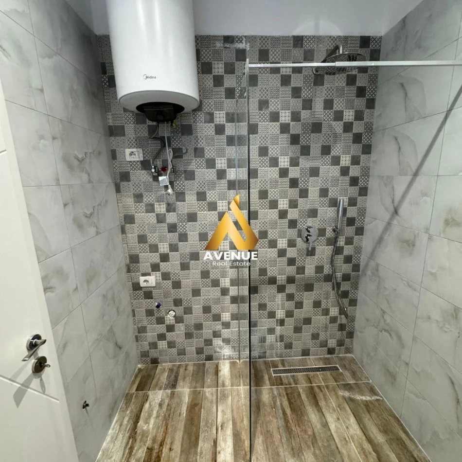 Tirane, shitet apartament Kati 3, 104 m² 169.000 € (rrapo hekali)