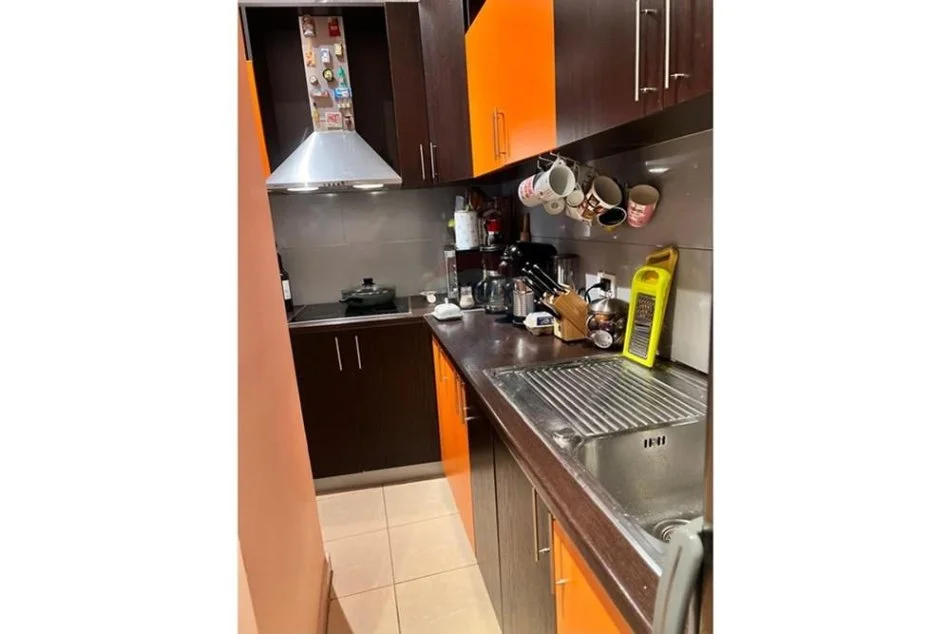 Tirane, shitet apartament 2+1 Kati 2, 82 m² 168.950 € (Rruga Barrikada)