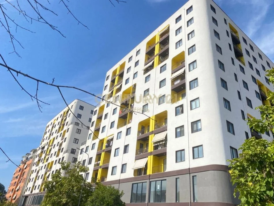 Tirane, shes apartament 1+1 Kati 5, 72 m² 110.000 € (Yzberish)