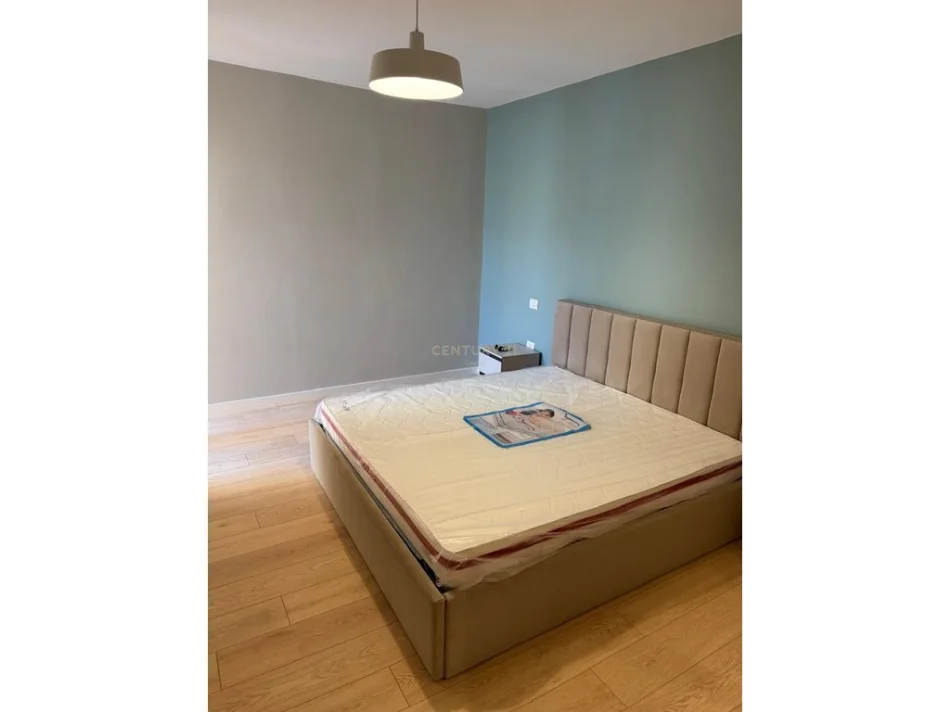 Tirane, shes apartament 1+1 Kati 8, 80 m² 185.000 € (Linjën e Dytë të Lungomares)