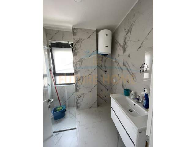 Tirane, jepet me qera apartament 1+1 Kati 5, 67 m² 260 Euro (Unaza E Re Astir)