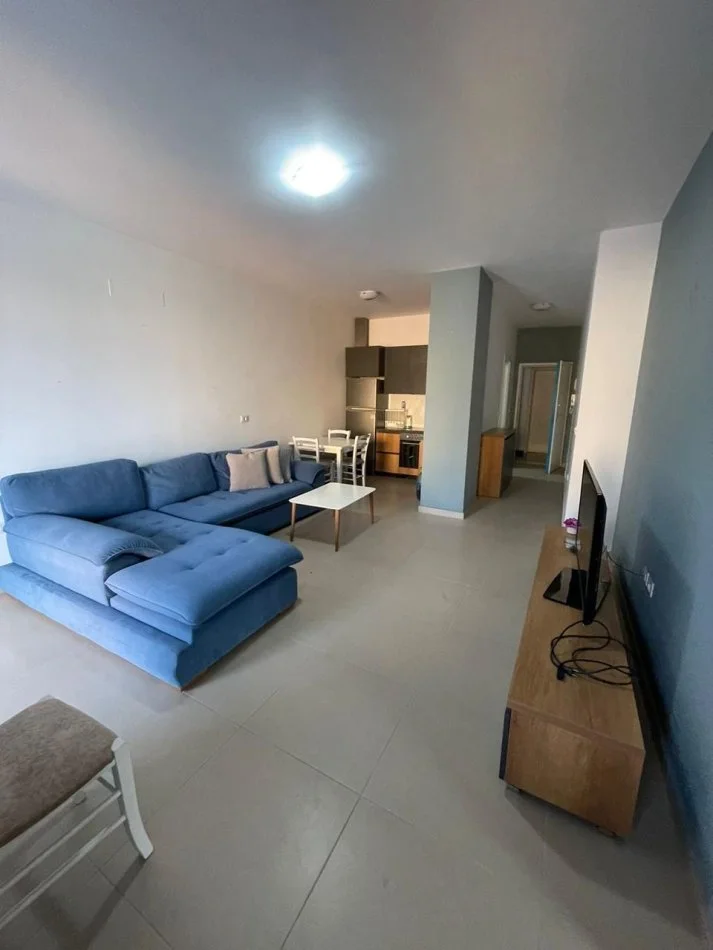 Tirane, shitet apartament 1+1 Kati 4, 71 m² 112.800 € (SHITET APARTAMENT 1+1 SPITAL AMERIKAN 2))