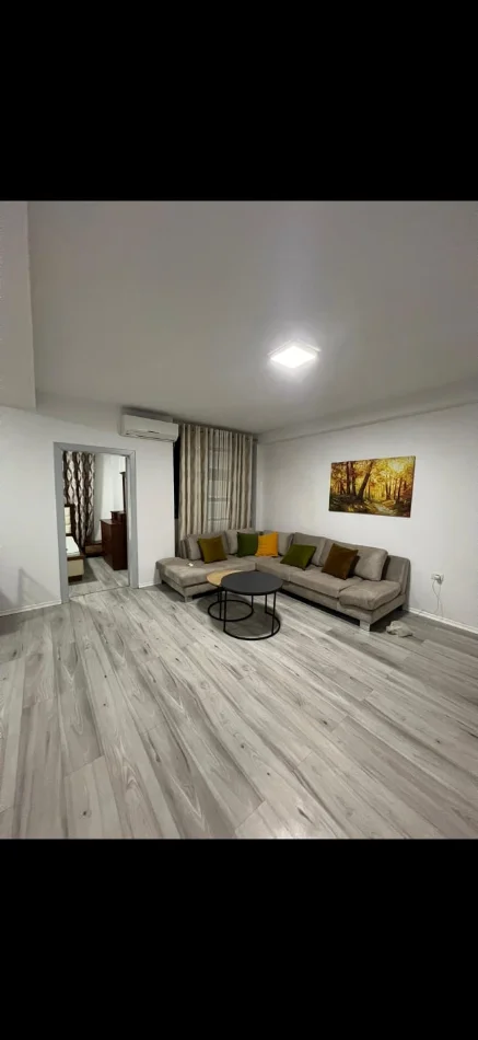 Tirane, jepet me qera apartament 1+1+parkim Kati 2, 65 m² 550 € (Don Bosko prane Viva Market)