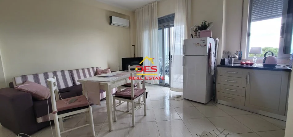 Vlore, shitet apartament 1+1+Ballkon Kati 3, 76 m² (Rruga Dhimitër Konomi)