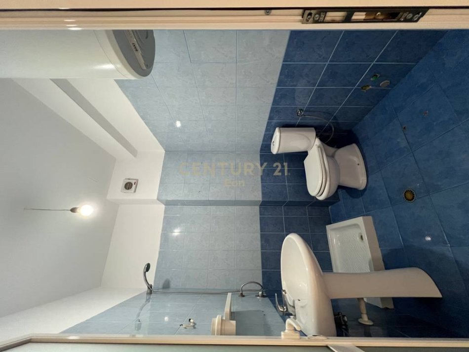 Durres, shes apartament 1+1 , 52 m² (MALIN E ROBIT)