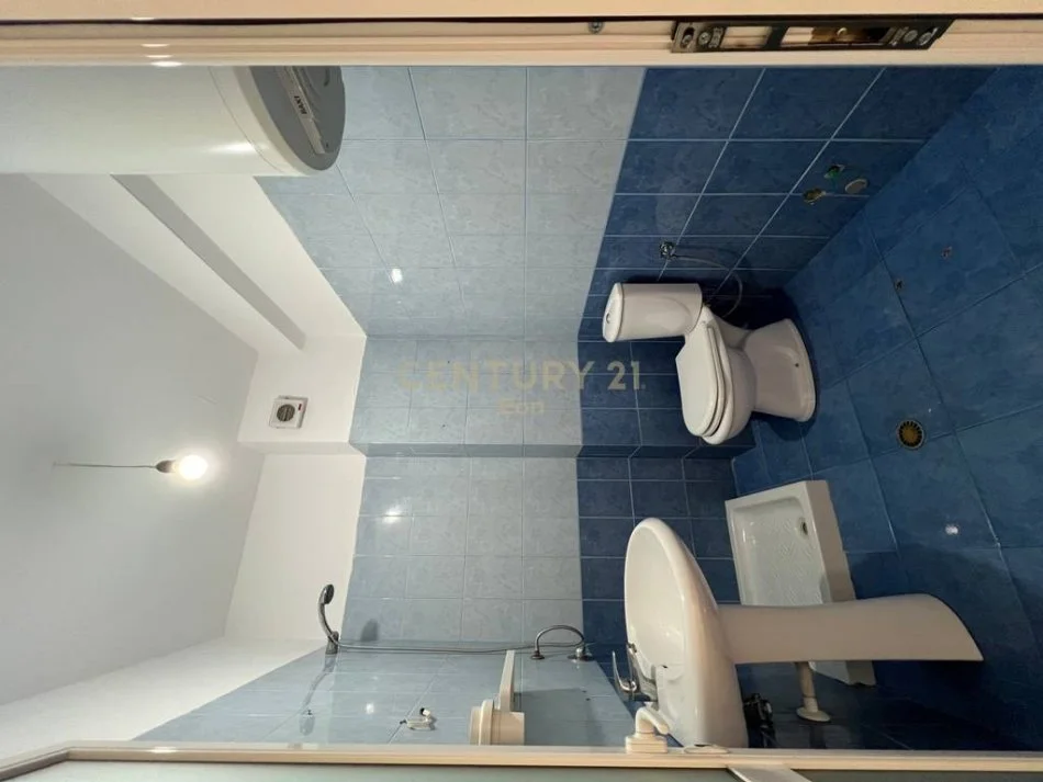 Durres, shes apartament 1+1 , 52 m² (MALIN E ROBIT)