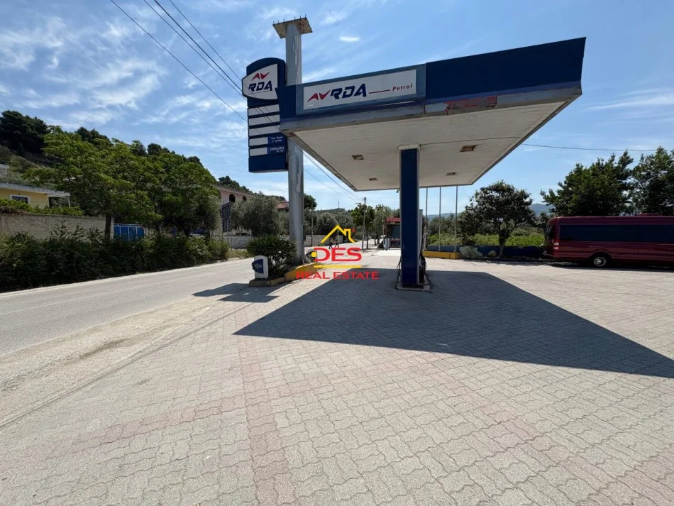 Vlore, shitet ambjent biznesi Kati 0, 646 m² 400.000 € (Rruga Demokracia)