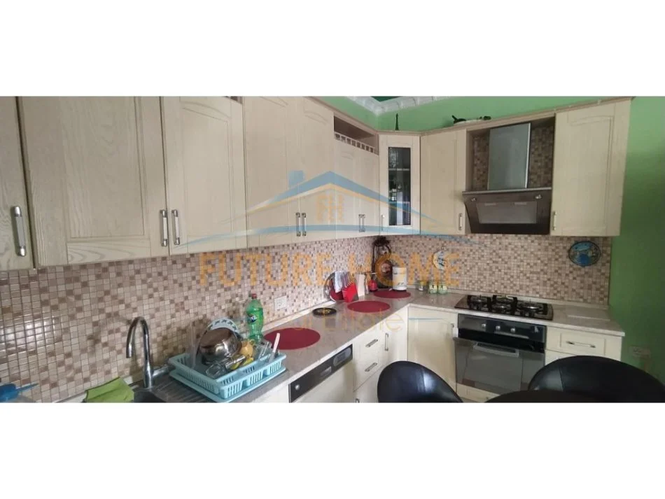 Durres, shitet Vile , 500 m² 190.000 € 