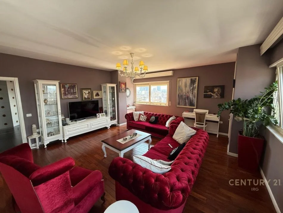Tirane, shes apartament+verande | Penthouse 5+1 Kati 8, 270 m² 650.000 € (Hipoteka)