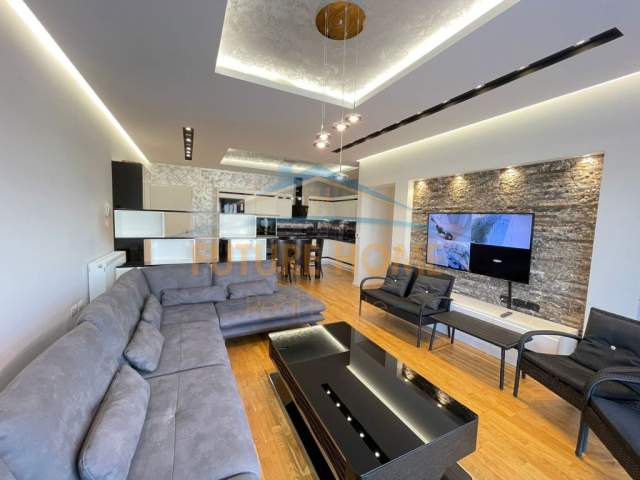 Tirane, shitet apartament 2+1 Kati 4, 116 m² 265.000 Euro (Kopshti Botanik)  + Post Parkimi
