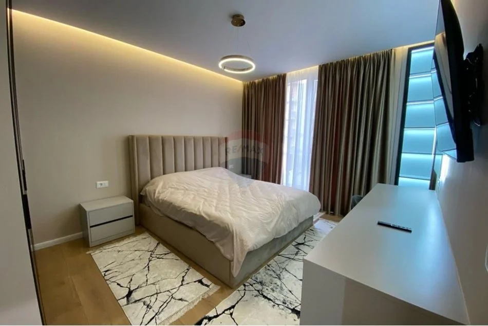 Tirane, shitet apartament 1+1 Kati 2, 74 m² 145.000 € (Rruga Jordan Misja, Tiranë)