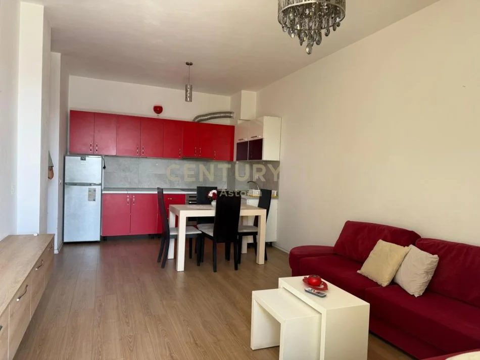 Tirane, shes apartament 1+1 Kati 5, 72 m² 110.000 € (Yzberish)
