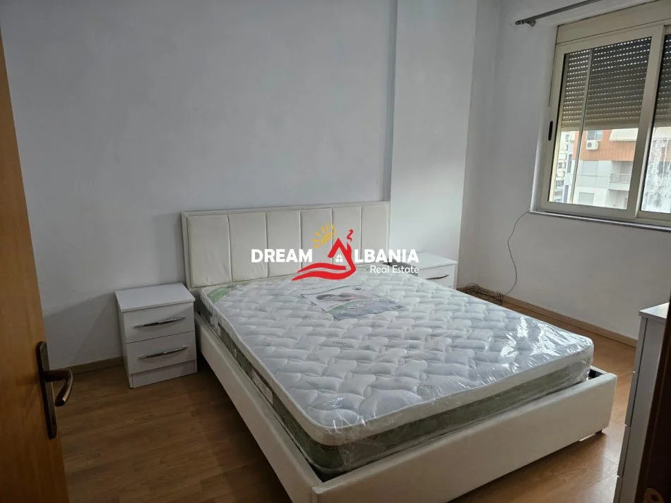 Tirane, jepet me qera apartament 2+1 Kati 7, 95 m² 500 € (Rruga Teodor Keko, Astir)