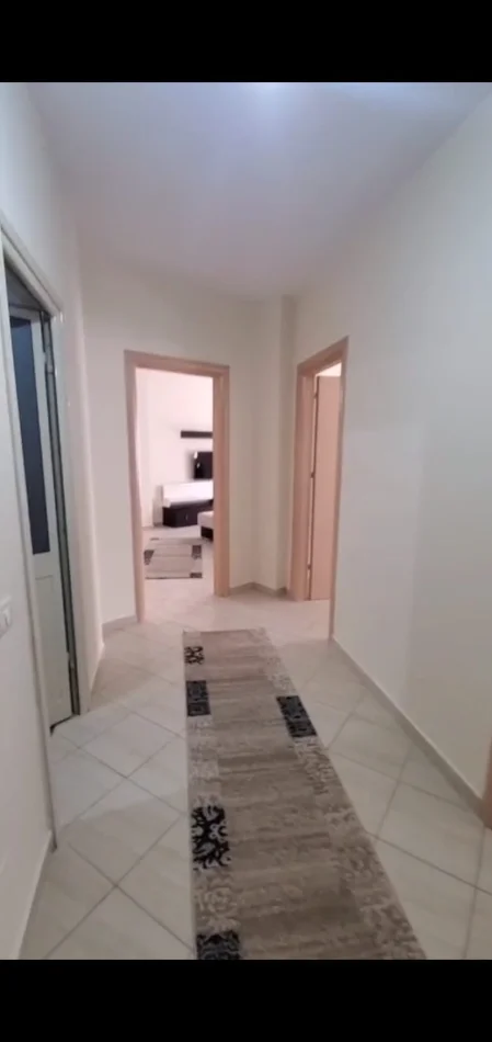 Tirane, jepet me qera apartament 2+1+Ballkon Kati 3, 110 m² 550 € (ASTIR)