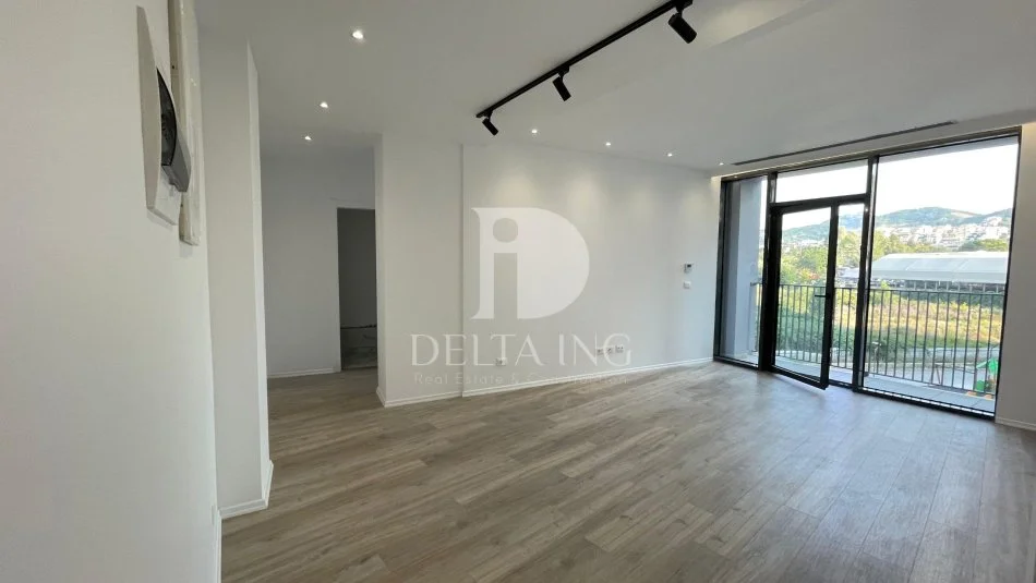 Tirane, jepet me qera apartament 1+1+Aneks+Ballkon Kati 2, 87 m² 950 € (Rruga Kosovareve)