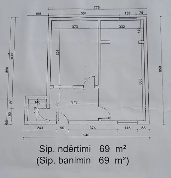 Durres, shitet ambjent biznesi Kati 0, 70 m² 170.000 € (Ne Sektorin Teuta, pas Kalit te Trojes.)