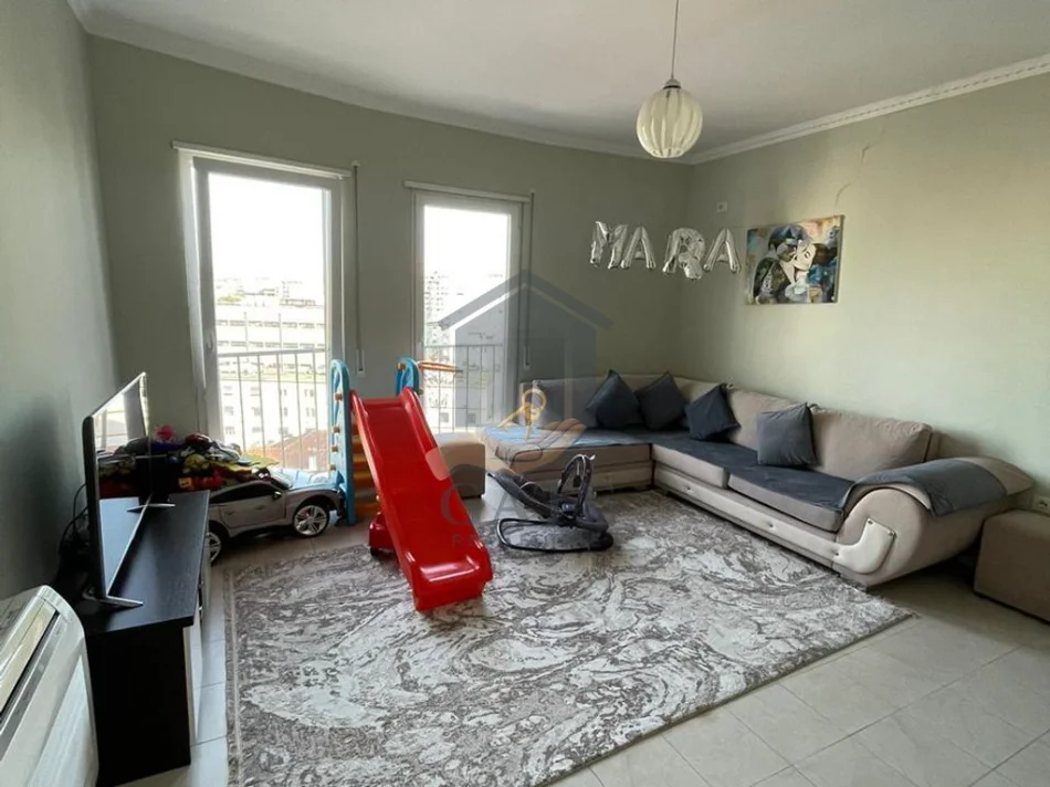 Durres, shitet apartament 2+1 Kati 5, 97 m² 213.400 € (Qender)