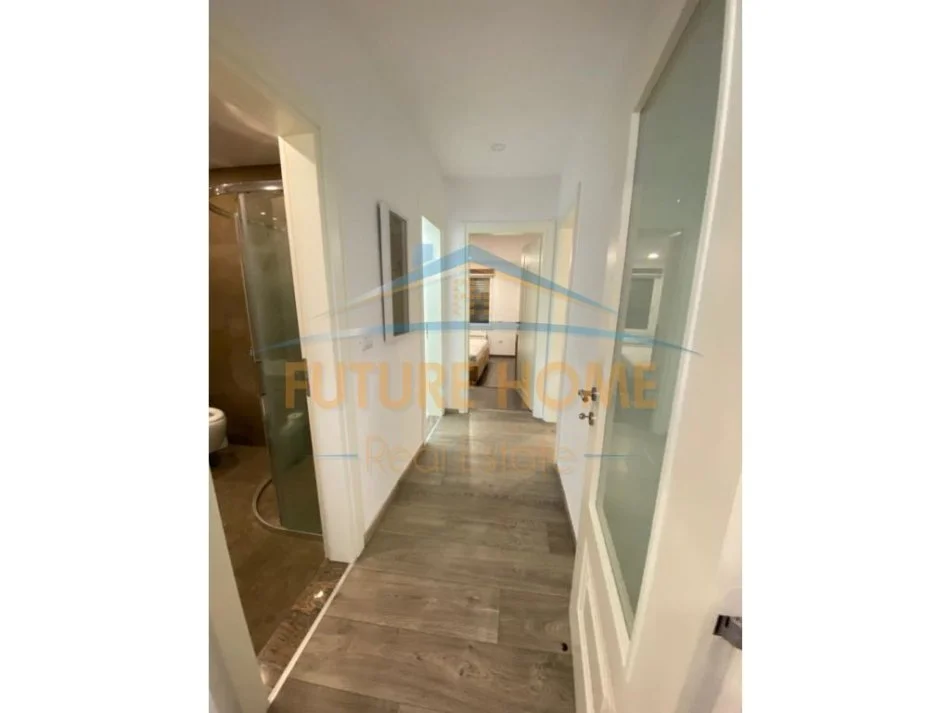 Qera, Apartament 2+1+2, ne Currila, Durres