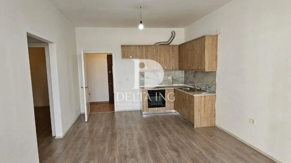 Tirane, jepet me qera apartament 2+1 Kati 3, 87 m² 450 € (Parku Ish Fusha Aviacionit)