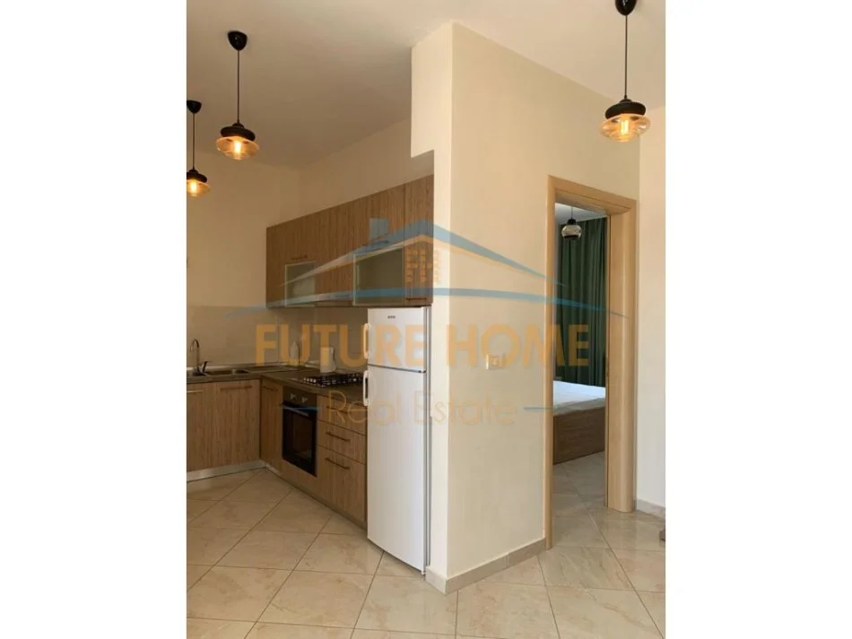 Durres, shitet apartament 2+1 Kati 3, 90 m² 180.000 € (Lura 2, Gjiri i Lalezit)