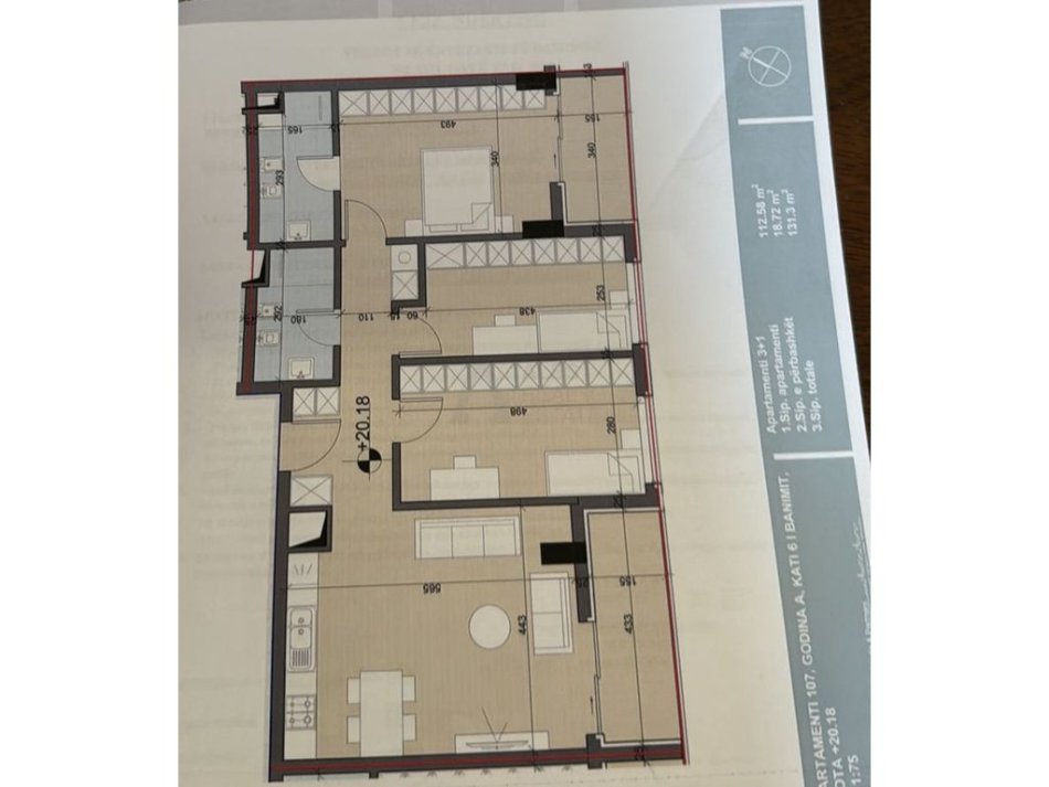 Tirane, shitet apartament 3+1 Kati 6, 131 m² 