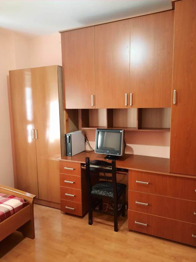 Tirane, jepet me qera Kati 1, 30.000 Leke