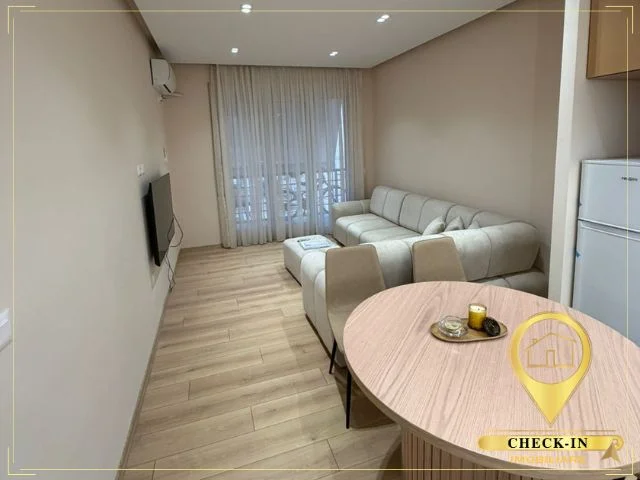 Tirane, jepet me qera apartament 2+1+Aneks+Ballkon Kati 4, 100 m² 1.050 € (Rruga Don Bosko)