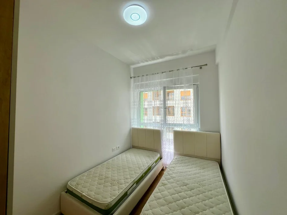 Tirane, jepet me qera apartament 2+1+Ballkon Kati 5, 70 m² 450 € (Kopleksi Magalem 21)