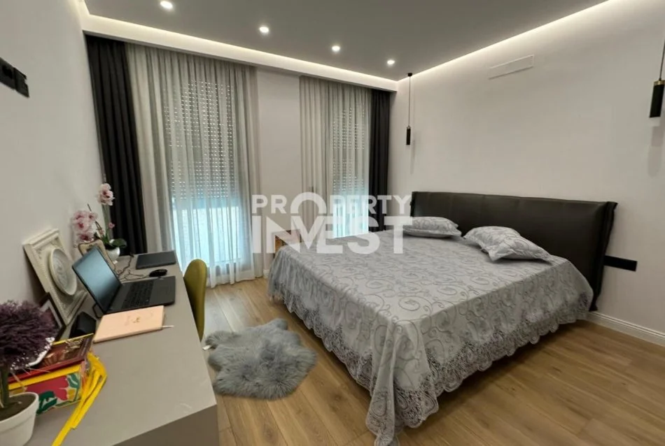 Tirane, jepet me qera apartament+verande | Penthouse 3+1+Aneks+Ballkon Kati 3, 162 m² 2.000 € (TEG)