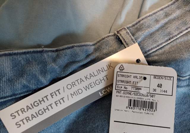 Tirane, oferte Blue Jeans for Pregnant women 1.000 Leke