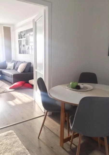 Tirane, shitet apartament 2+1 Kati 3, 72 m² 259.200 Euro (Rruga  e Elbasanit)