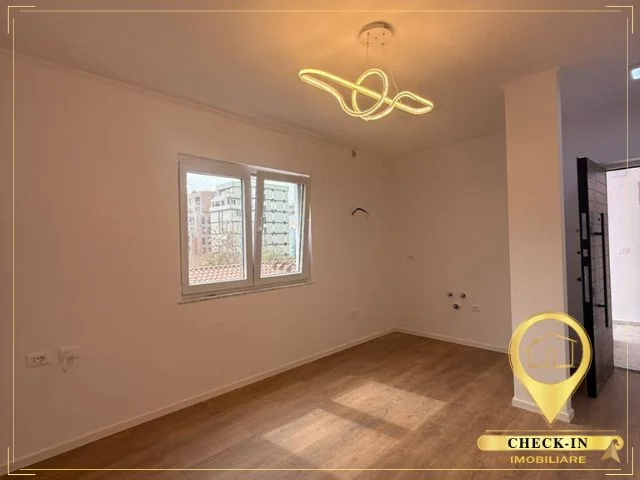 Tirane, shitet apartament 1+1+Aneks Kati 4, 40 m² 122.000 € (Rruga Dervish Hekali)