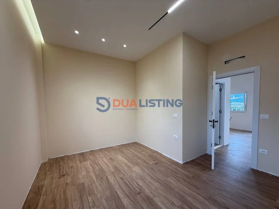 Tirane, shes apartament 1+1 Kati 2, 65 m² 124.700 € (Ali Dem prane Kontaktit)