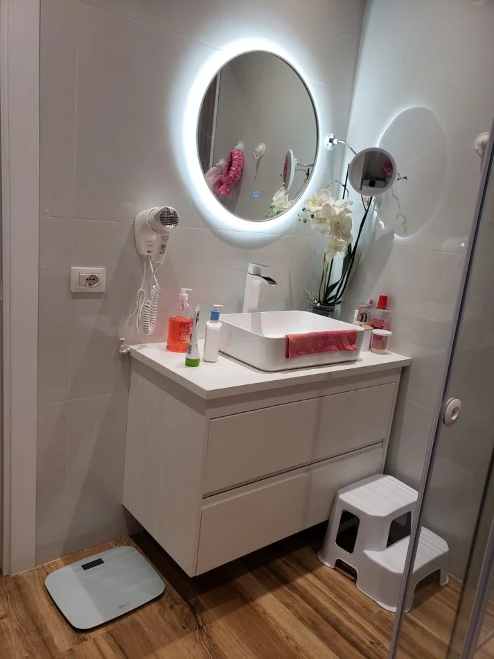 Tirane, shitet apartament 2+1+Aneks+Ballkon Kati 1, 118 m² 250.000 € (Kompleksi Oazis Astir)